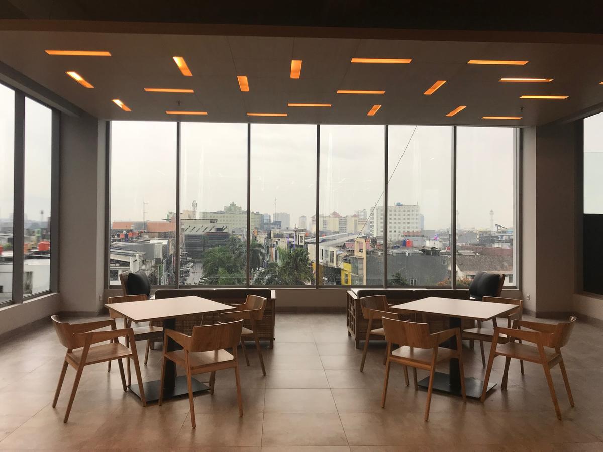 Yello Hotel Paskal Bandung Dış mekan fotoğraf